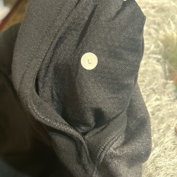 Lululemon Kung Fu Short size L - Picture 4 of 8